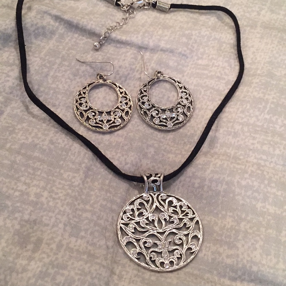 Lia Sophia silver necklace and earrings